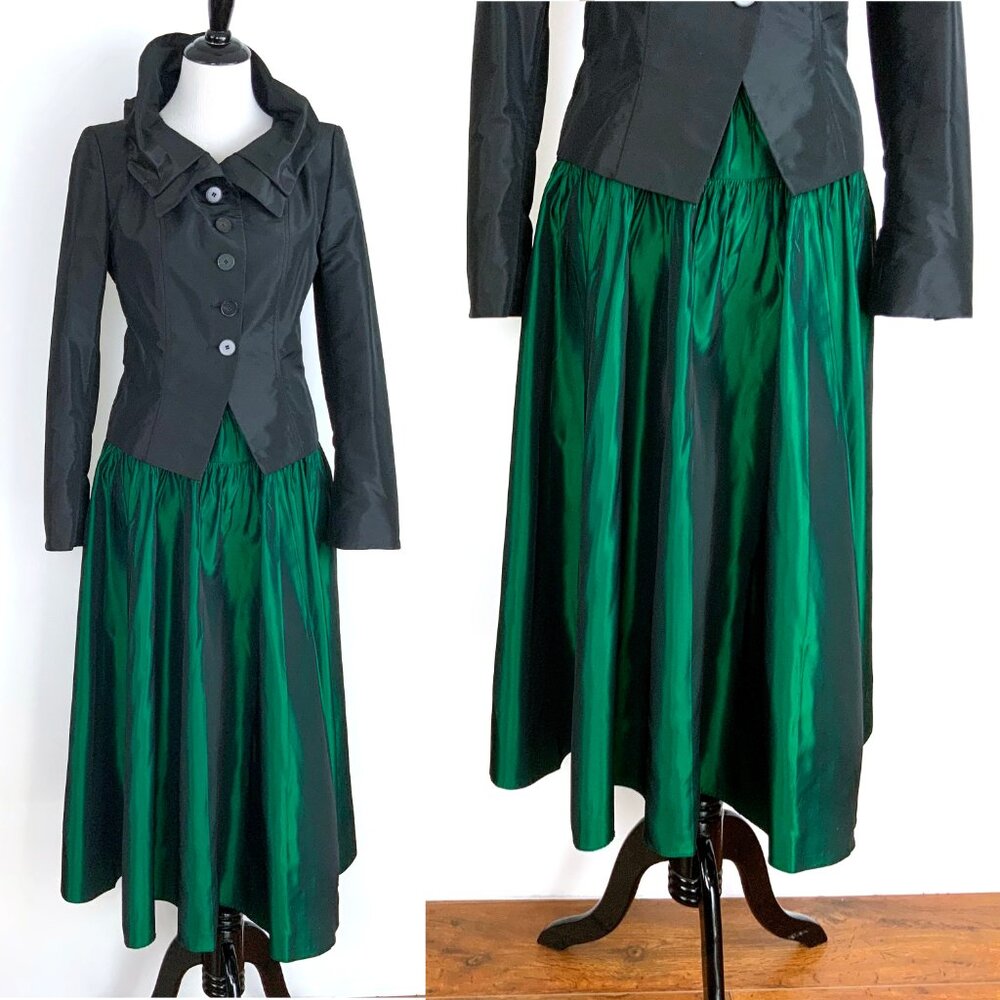 Elegant Green Women's Skirt - Picture 2 of 16